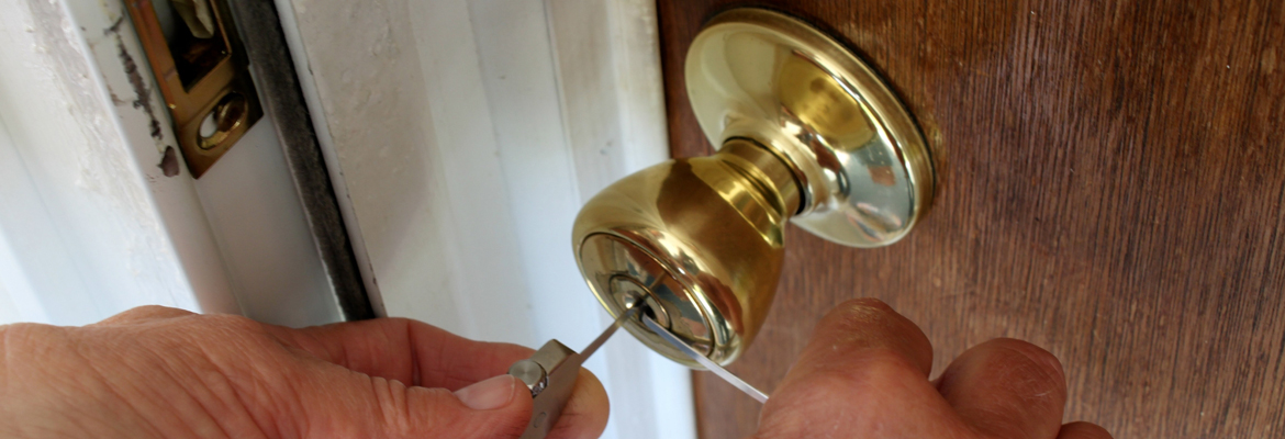 Locked Out Of Your Closet? 5 Solutions For A Closet Lockout