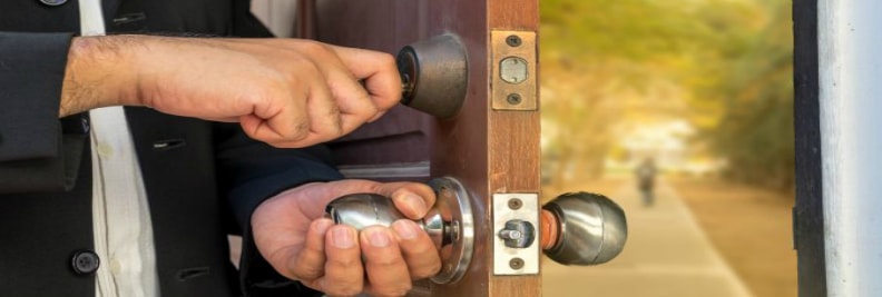 residential locksmith services nearest to me